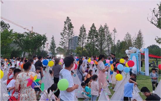 FUN享夏夜丨星光與音樂相伴，春暖花開首屆星空帳篷音樂節(jié)燃爆全城！