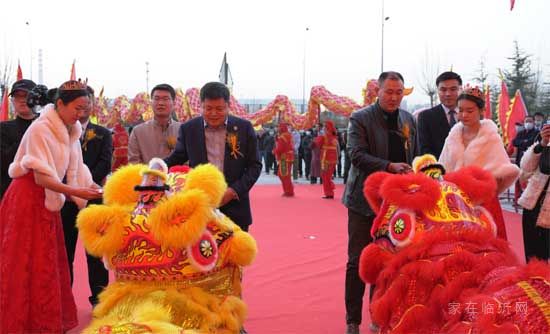 共鳴偉大糧油時(shí)代！中國（臨沂）國際智慧糧油商貿(mào)城招商營銷中心盛大開放！